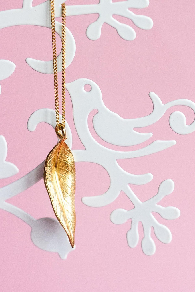 stylerocks-terre-et-mer-leaf-rose-gold-necklace