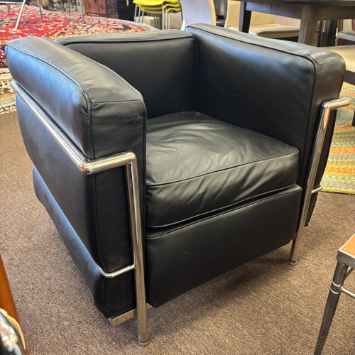 Reproduction  LC2 Armchair