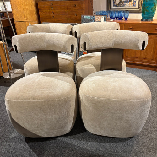 Set of 4 Contemporary Rolling Dining Chairs