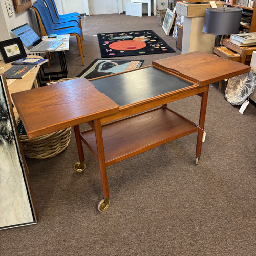 Expanding Bar Cart