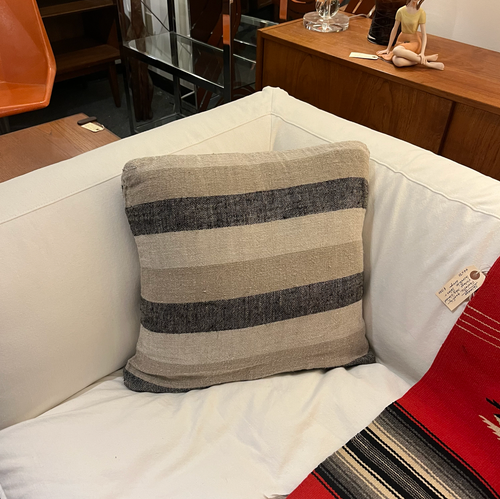 Hand-woven 100% Linen Pillow