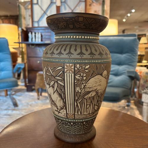 Dolton Lambeth Silicon Vase