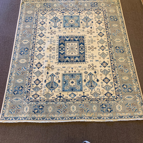 7‘10“ X 9‘10“ ivory, gray and blue geometric tribal traditional handknotted Carpet