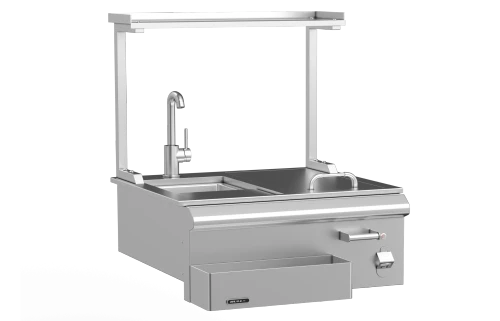 Bull 24" Bar Center W/Sink and Shelf