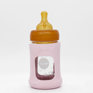 Hevea WIDE NECK BABY GLASS BOTTLE WITH SLEEVE 150ML/5OZ SINGLE-PACK Powder Pink Hevea WIDE NECK BABY GLASS BOTTLE WITH SLEEVE 150ML/5OZ SINGLE-PACK Powder Pink