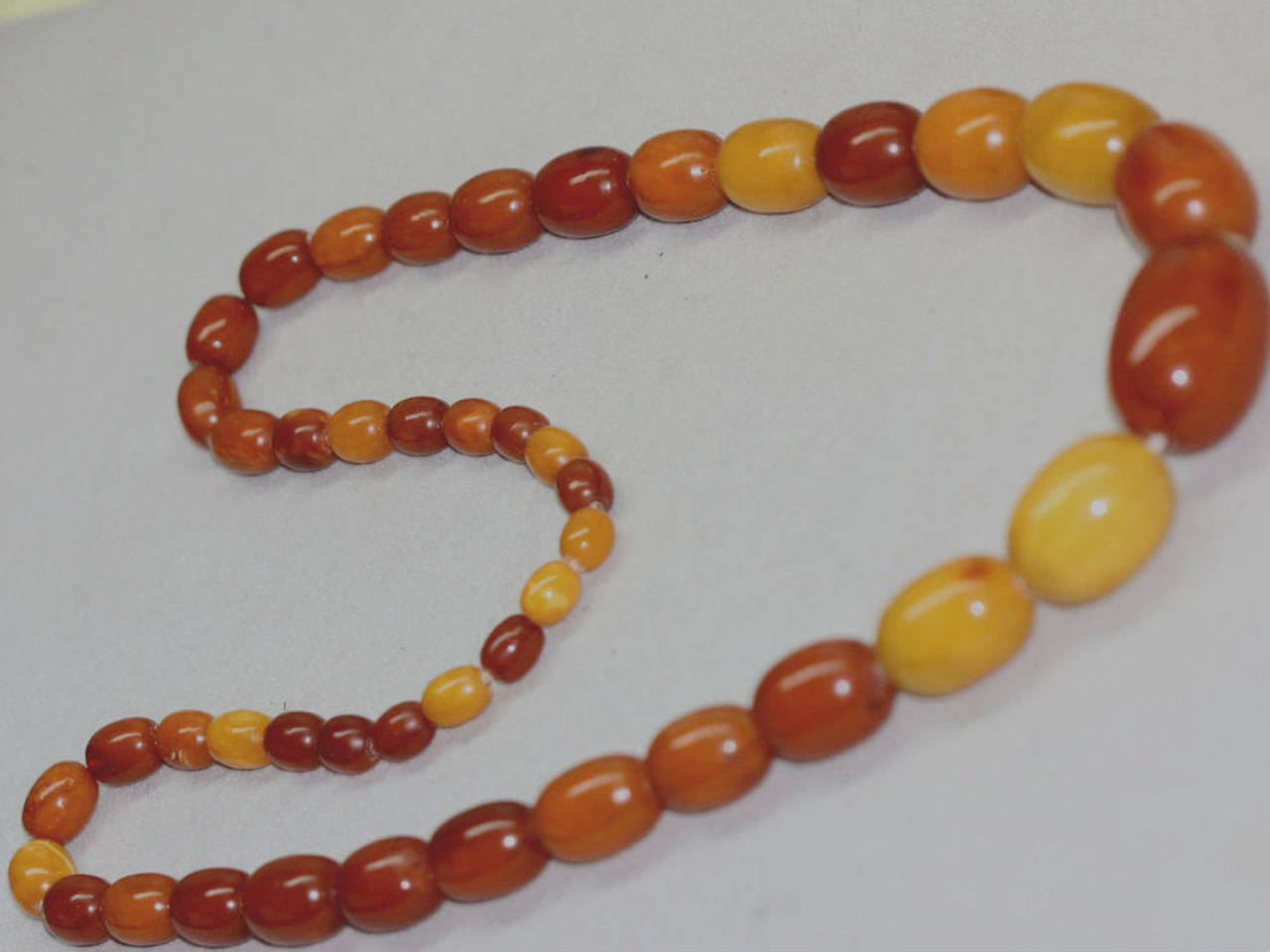 Details about   20g Natural Baltic Amber oval beads Butterscotch Egg Yolk yellow orange amber 