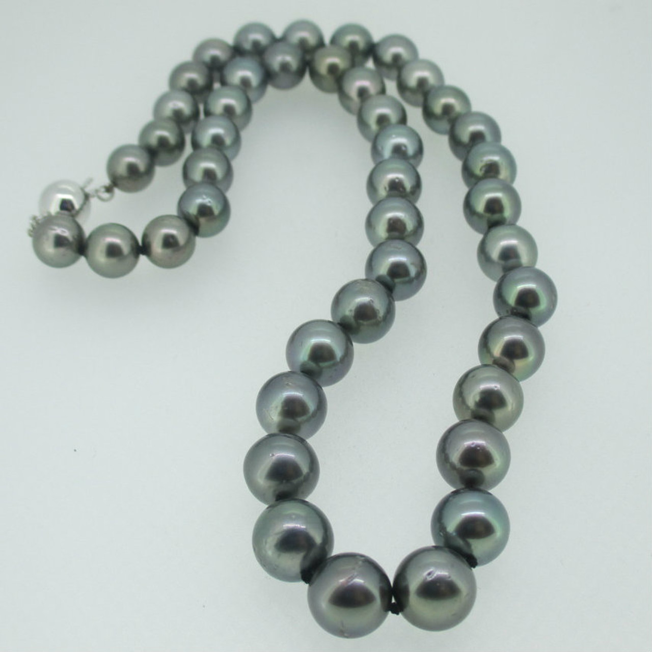 genuine black pearl necklace