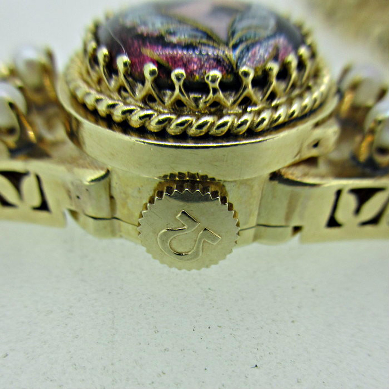 Vintage 1960s Omega Swiss Caliber 483 17 Jewels 14k Solid Yellow Gold  Ladies Watch