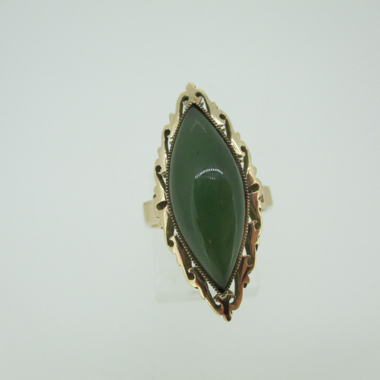 cut jade