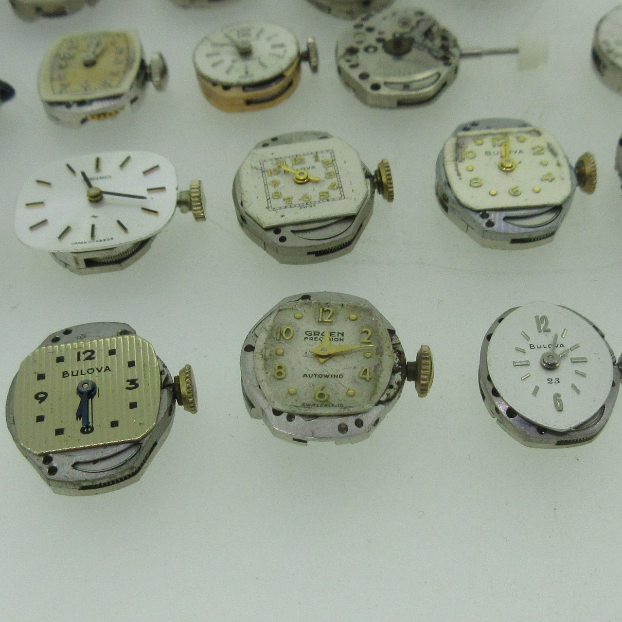 Lot of 23 Vintage Swiss and U.S.A. Omega, Longines and More Mechanical  Movements and Dials Parts