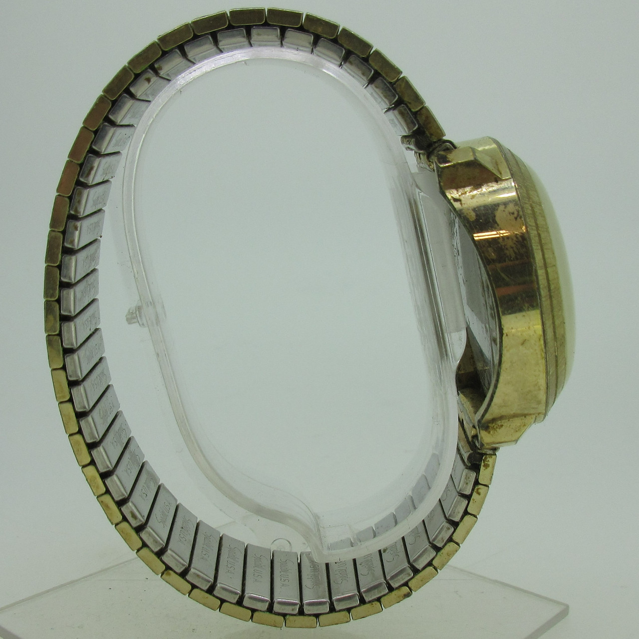 Vintage caravelle watch n4 new arrivals