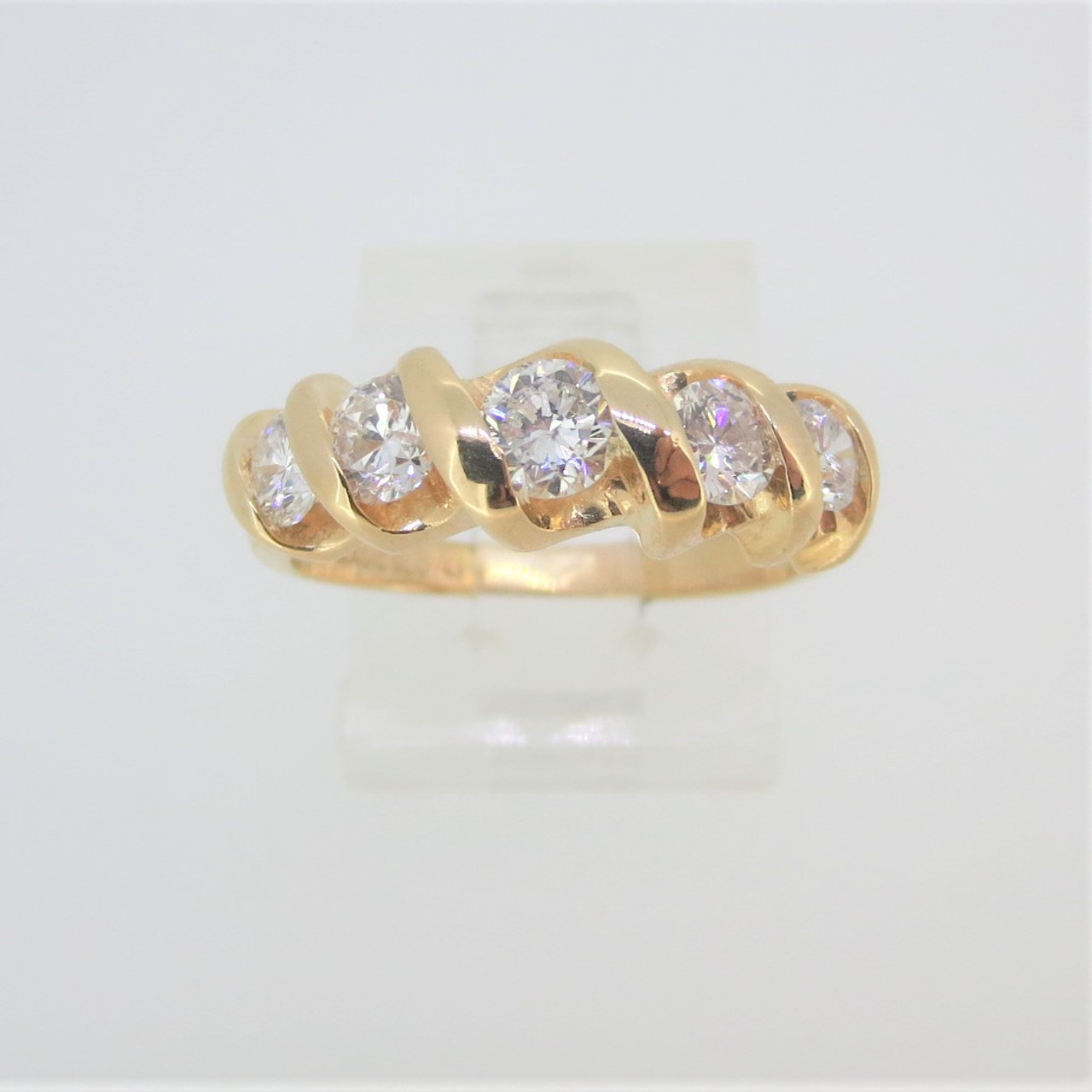 14k Yellow Gold Approx .85ct TW 5 Stone 