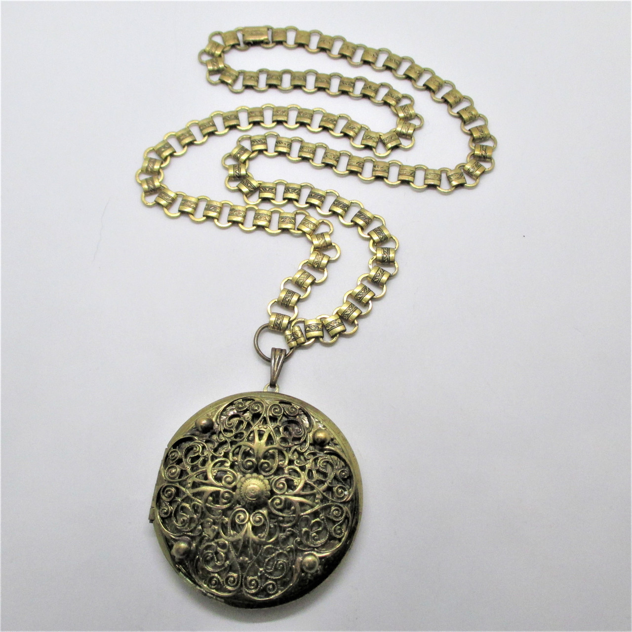 flower locket necklace