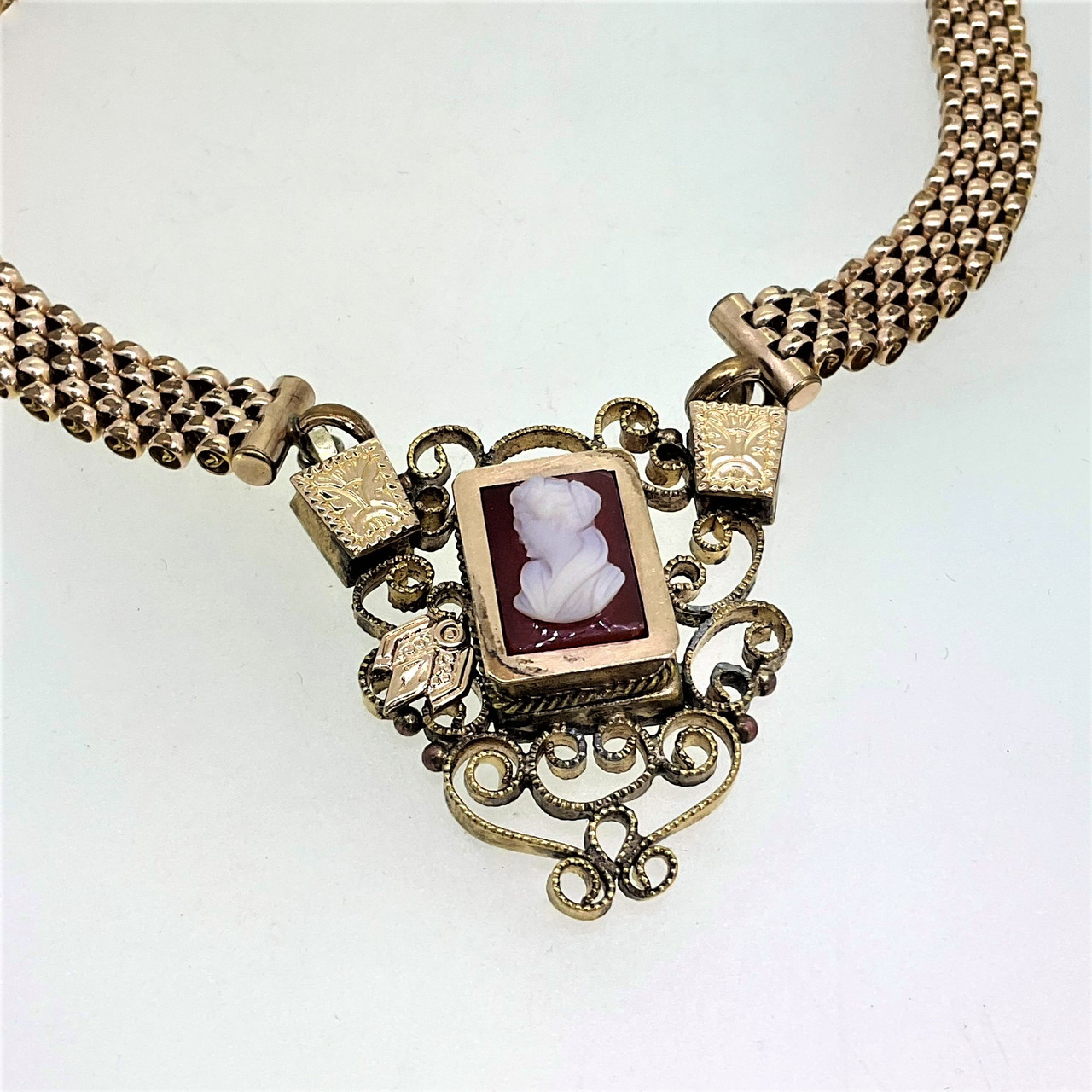 Victorian Mesh Cameo Necklace