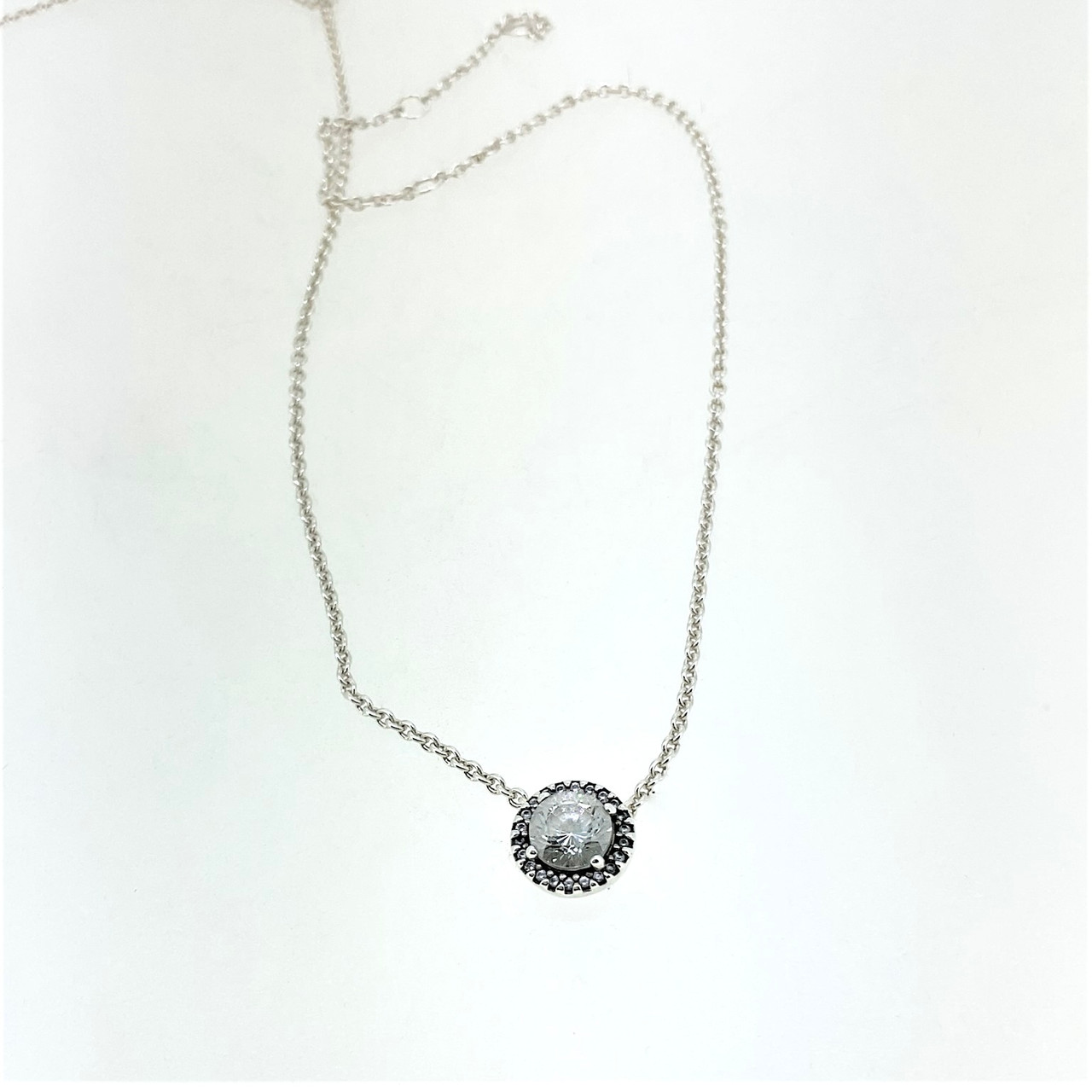 Sparkling Heart Halo Pendant Necklace | PANDORA