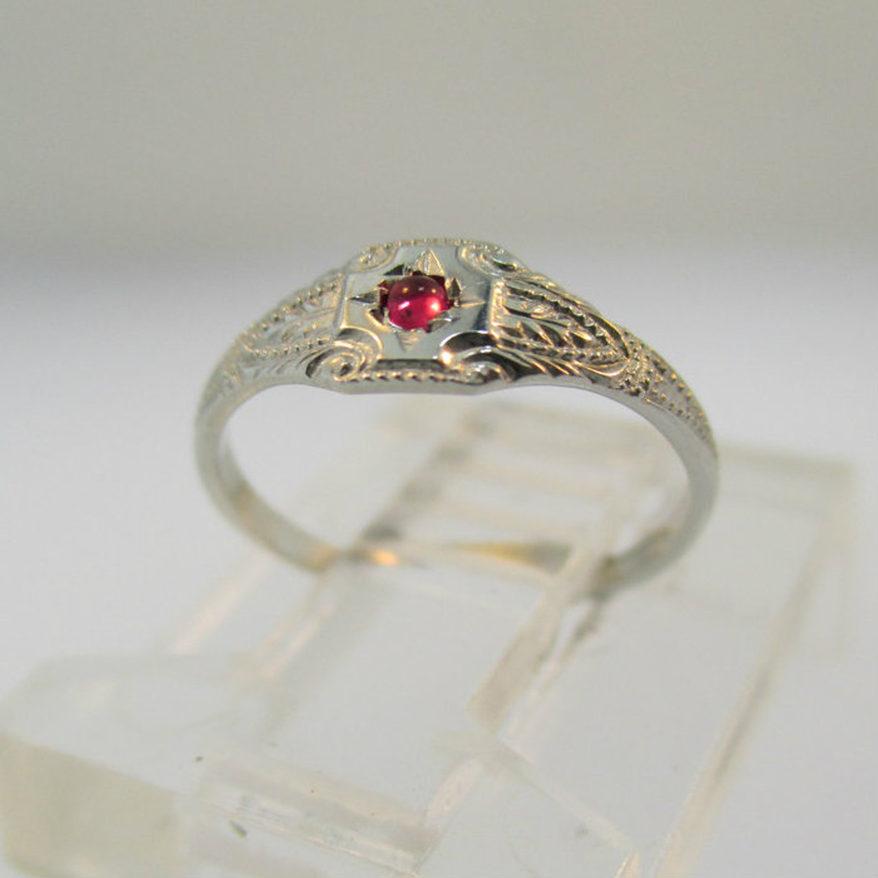 Luxury Gold, Diamond, Ruby, White Gold and Rose Gold Rings