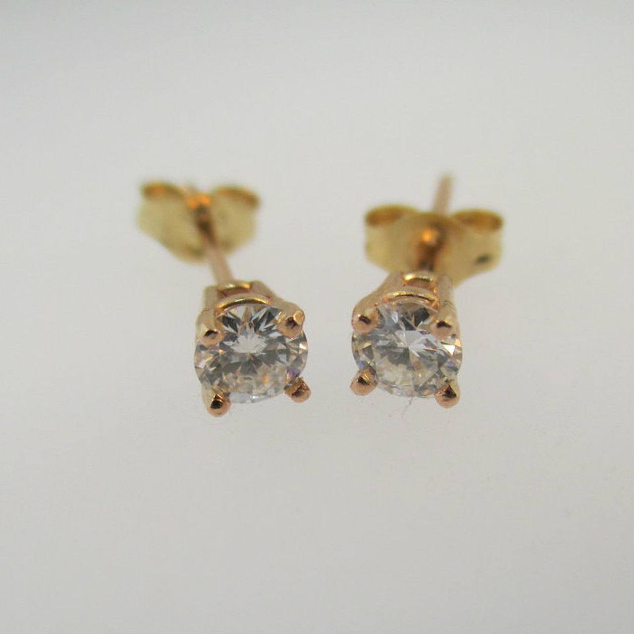 14k Rose Gold .26ct TW Round Brilliant Cut Diamond Stud Earrings