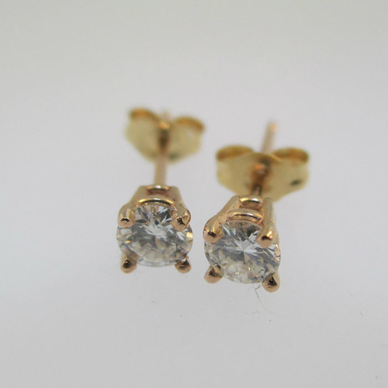 14k Rose Gold .26ct TW Round Brilliant Cut Diamond Stud Earrings