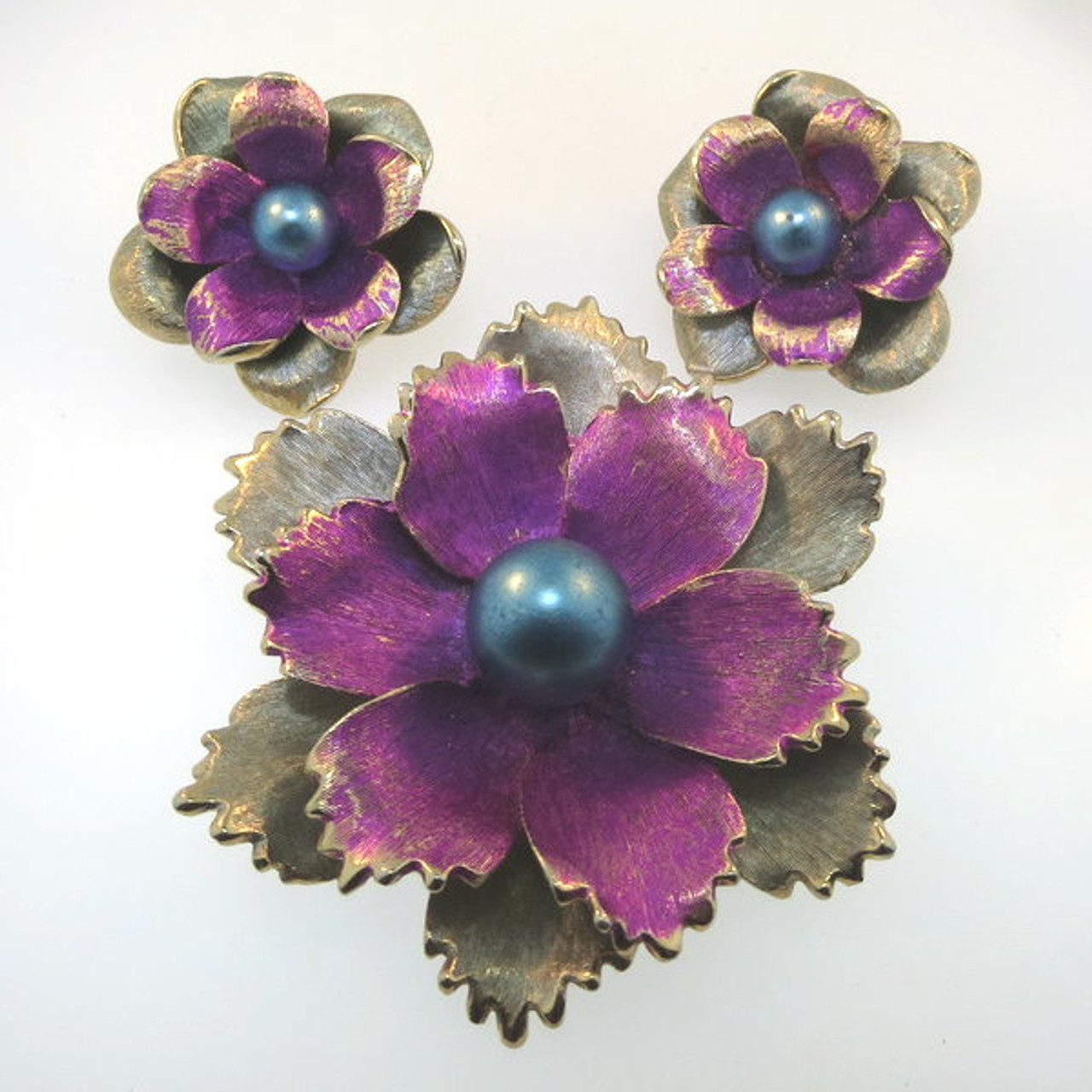 Vtg Gold Tone Kramer Flower Brooch Pin & Earrings Colored Purple