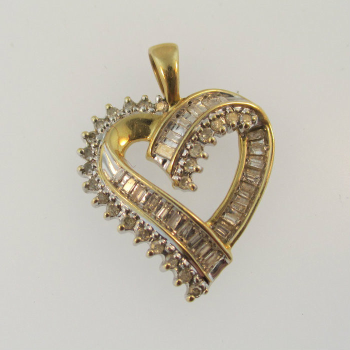10k Yellow Gold Heart Shaped Diamond 