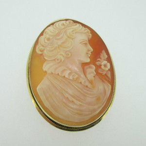 Vintage 14K Yellow Gold Cameo Oval Pin Brooch or Pendant