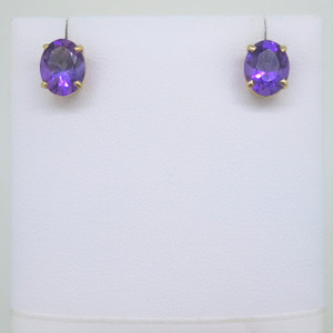14k Yellow Gold Faceted Oval Cut Amethyst Stud Earrings