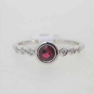 14k White Gold Bezel Set Ruby & Diamond Ring with Original Tag Size 6 1/4