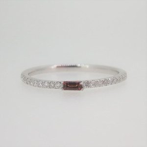 10k White Gold Stackable Ring Diamond Pave with Garnet January Birthstone Size 7