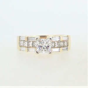 14K Y Gold APP .75ct Princess Cut Diamond Baguette Accented Engagement Ring Sz 7.5