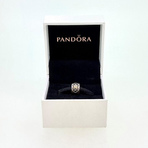 Pandora Moments Sterling Silver Sparkling Pavé Clasp Snake Chain