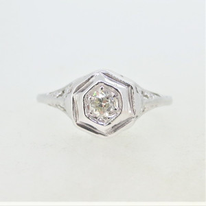 Vintage 18K White Gold Filigree Detailing APP .10ct European Cut Diamond Engagement Ring Sz 7.5 Vintage 18K White Gold Filigree Detailing APP .10ct European Cut Diamond Engagement Ring Sz 7.5