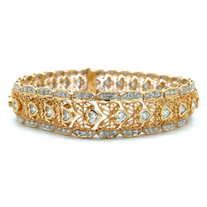 18K Yellow Gold Diamond Approx 3.8 cttw Diamonds Heart Bracelet 7" 18K Yellow Gold Diamond Approx 3.8 cttw Diamonds Heart Bracelet 7"