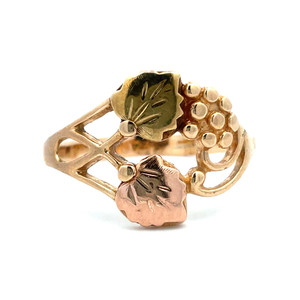 10k Black Hills Gold Ring Size 8 1/2 10k Black Hills Gold Ring Size 8 1/2