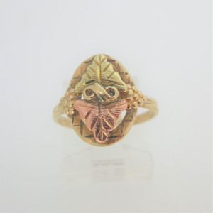Vintage JCO 10k 12k Yellow Gold & BHG Etched Leaves Grapes Design Ring Size 5.25 Vintage JCO 10k 12k Yellow Gold & BHG Etched Leaves Grapes Design Ring Size 5.25