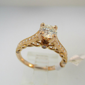 18k Rose Gold Approx .1.37ct TW Round Brilliant Cut Diamond Ring Size 7