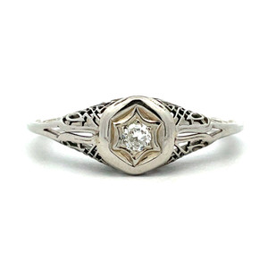Vintage 18k White Gold App .06ct Round Brilliant Cut Diamond Ring with Filigree Accents Size 8 1/4 Vintage 18k White Gold App .06ct Round Brilliant Cut Diamond Ring with Filigree Accents Size 8 1/4
