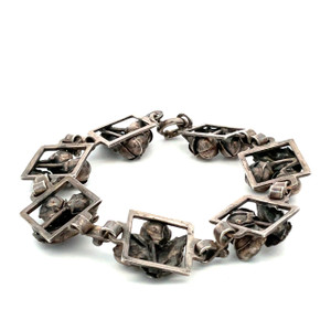 Vintage Sterling Silver Floral Linking Chain Bracelet Vintage Sterling Silver Floral Linking Chain Bracelet