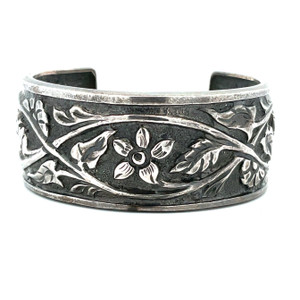 Silpada Vintage Sterling Silver Floral Cuff Bracelet Silpada Vintage Sterling Silver Floral Cuff Bracelet