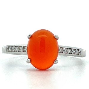 14K White Gold Approx. .05 Diamond Accented Oval Carnelian Ring Size 7 14K White Gold Approx. .05 Diamond Accented Oval Carnelian Ring Size 7