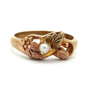 10K Yellow Gold Black Hills Gold Pearl Landstrom Ring Size 6
