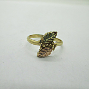 10K Yellow Gold Leaves Ring Size 7 B9673 10K Yellow Gold Leaves Ring Size 7 B9673