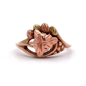 10K Black Hills Gold Pink Leaf with Four Accent Leaves Ring Size 4.75