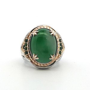 Sterling Silver Jadeite Oval Cut With Green Gemstone Accents Two Toned Ring Size 6