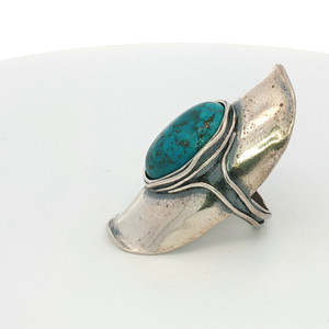 Sterling Silver Turquoise Oval South Western Native Ring Size 6