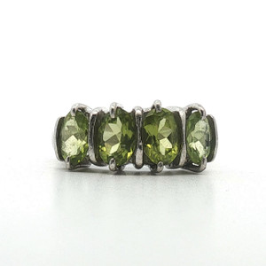 Sterling Silver Peridot Oval Cut Stackable Ring Size 7