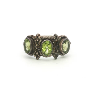 Vintage Sterling Silver Peridot Trilogy Ring Sz 10