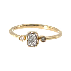 10K Gold Rectangle Bezel-Set Cushion-Cut Diamonds Flanked by 2 Round Side Diamonds Ring Size 6.5
