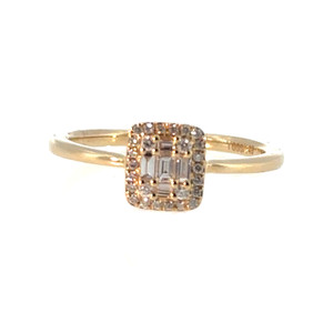 14K Gold .20tw Diamond Baguette Cluster with a Modern Halo Ring Size 6.25