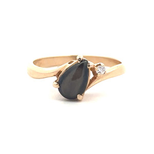 14K Gold Black Onyx Teardrop with a Diamond Accents Bypass Ring Size 6.25