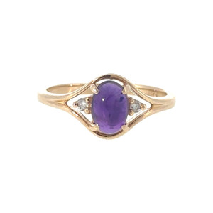 14K Gold Amethyst Oval with Bilateral Diamonds in a Marquise Setting Ring Size 5.75